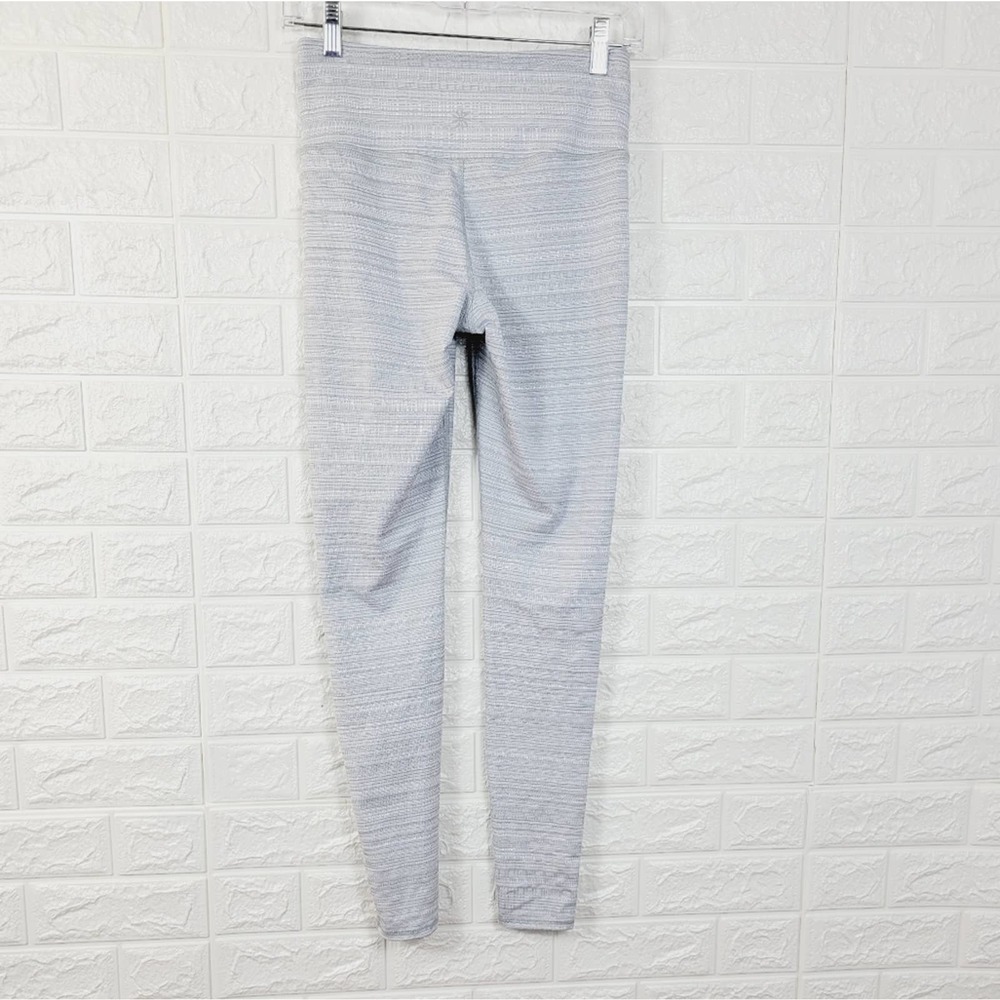 ATHLETA High-rise Jacquard Chaturanga Leggings | Light Gray | Textured | Size-S - Picture 5 of 11